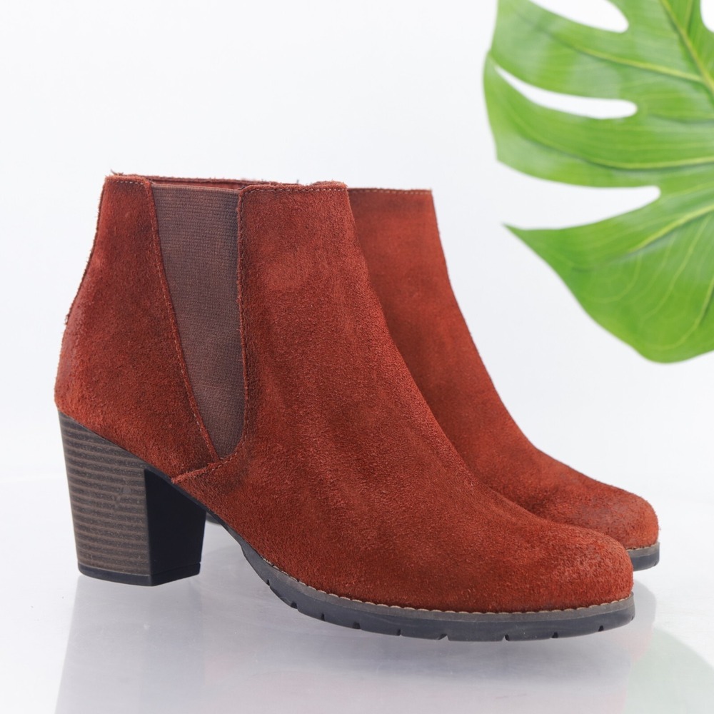 Clarks Womens‎ Pause Camelia Boots Size 9 M Red Suede Chelsea Booties Block Heel